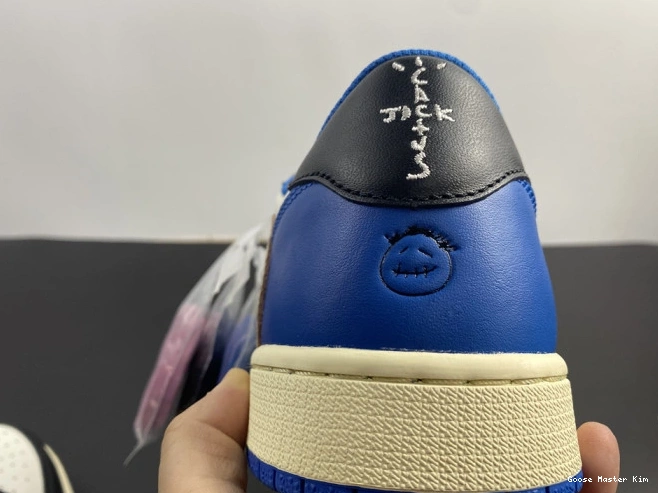 Air Scott Fragment 1 Design Jordan x DM7866-140 x Travis Low Retro 0526